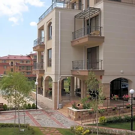 Lejlighedshotel Sorrento Sole Mare 3*